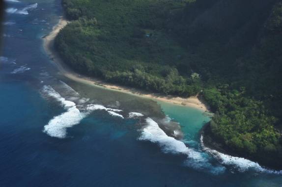 Sobrevoando a belíssima Na'Pali Coast, em Kauai, no Havaí